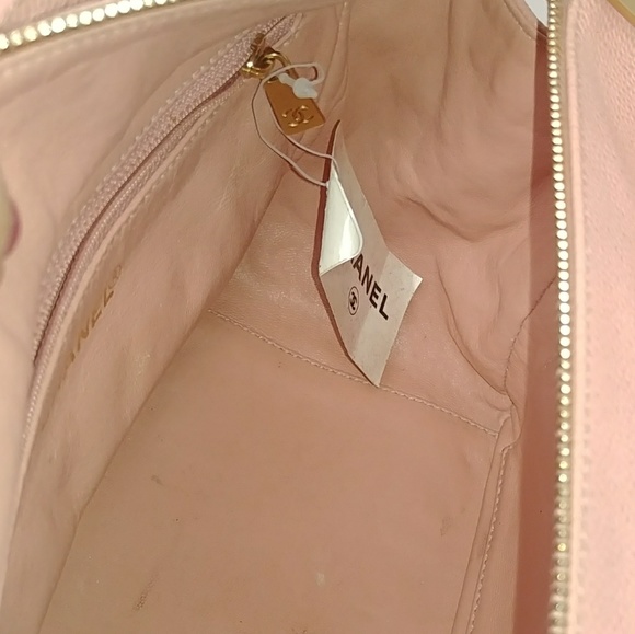 🎉HPx2🎉CHANEL Pink Caviar Petite Timeless Tote - Picture 6 of 15